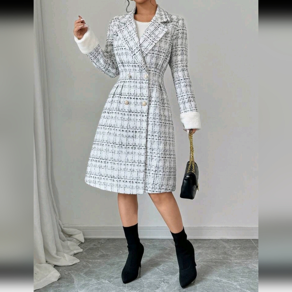 Women's Plaid Lapel Collar Long Sleeve Metal Double Breasted Elegant Woolen Jack - Picture 2 of 7